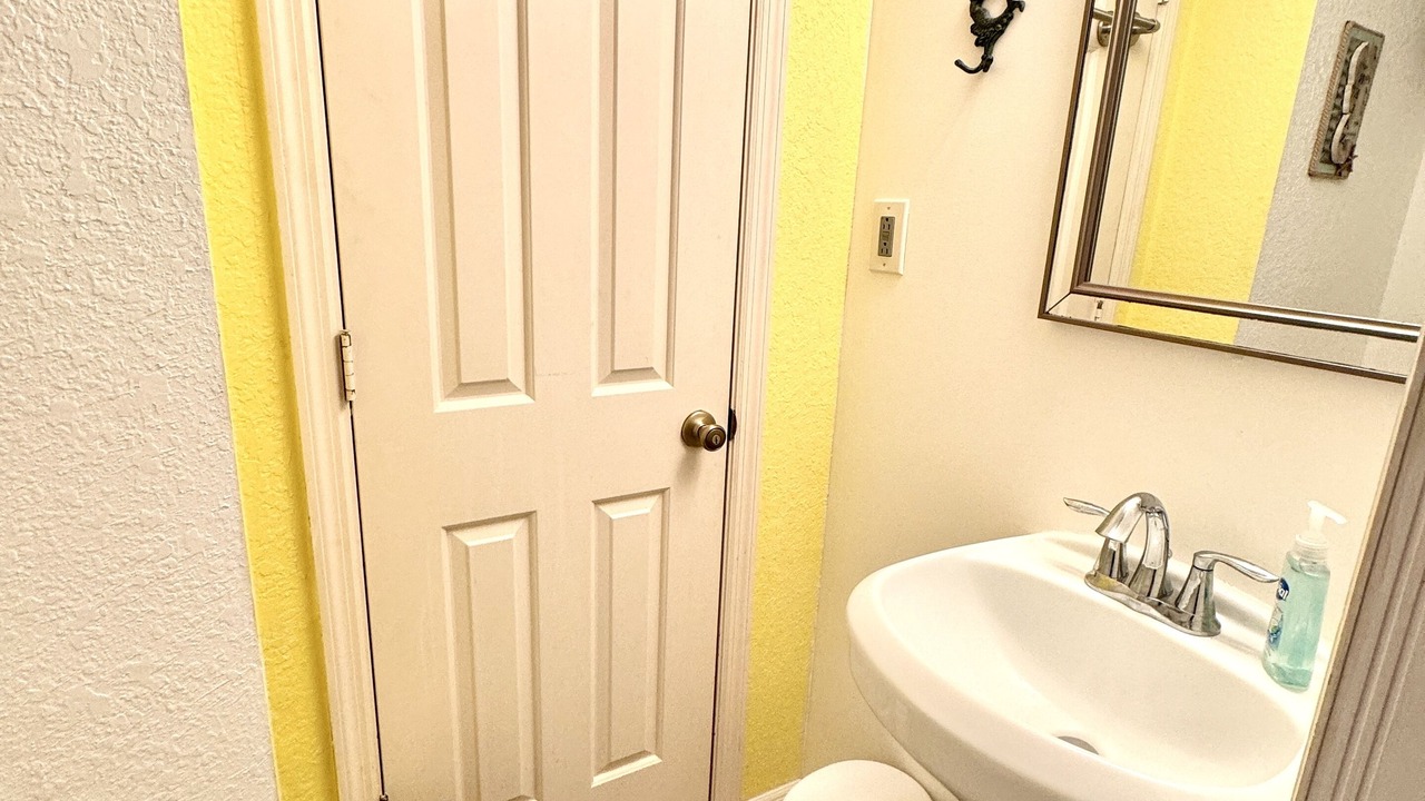 Photo of Bedroom in Pelican Bay