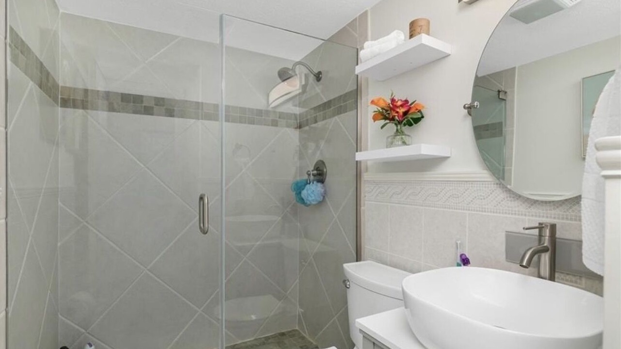 Photo of Bathroom in Moorings
