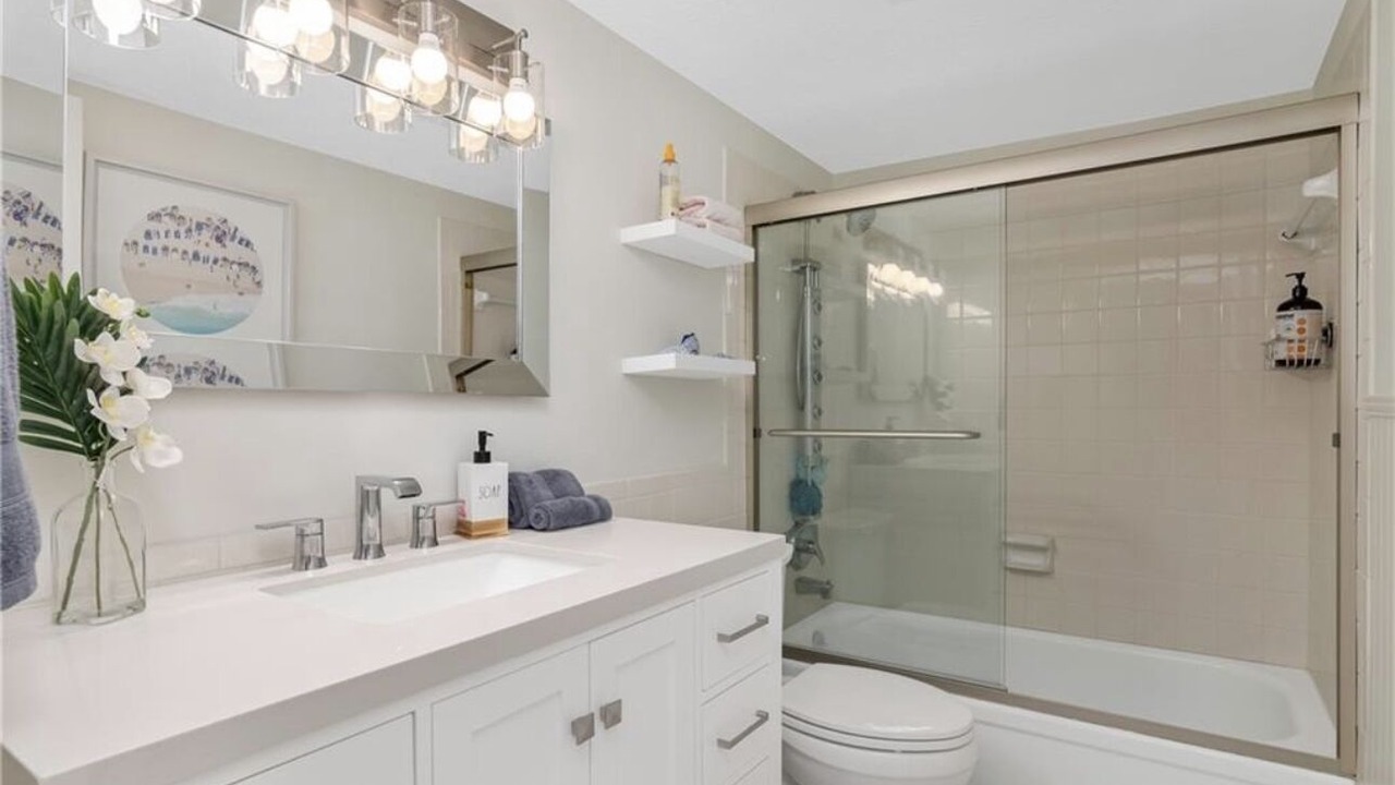 Photo of Bathroom in Moorings