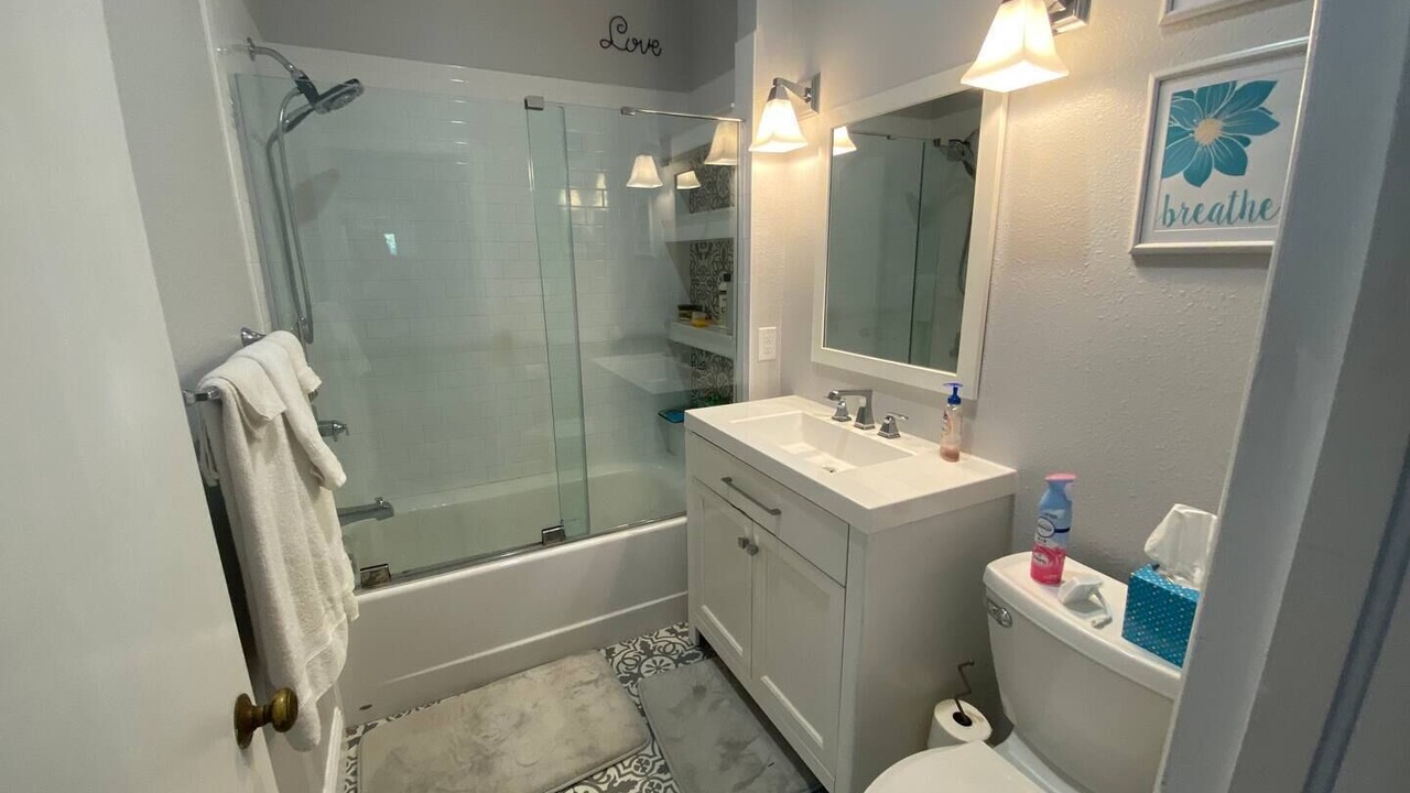 Photo of Bathroom in Leesburg