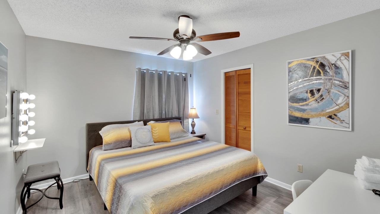 Photo of Bedroom in Temple Crest