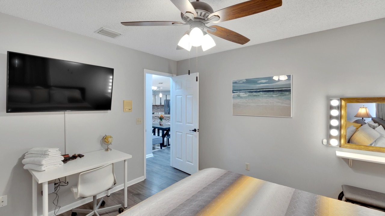 Photo of Bedroom in Temple Crest