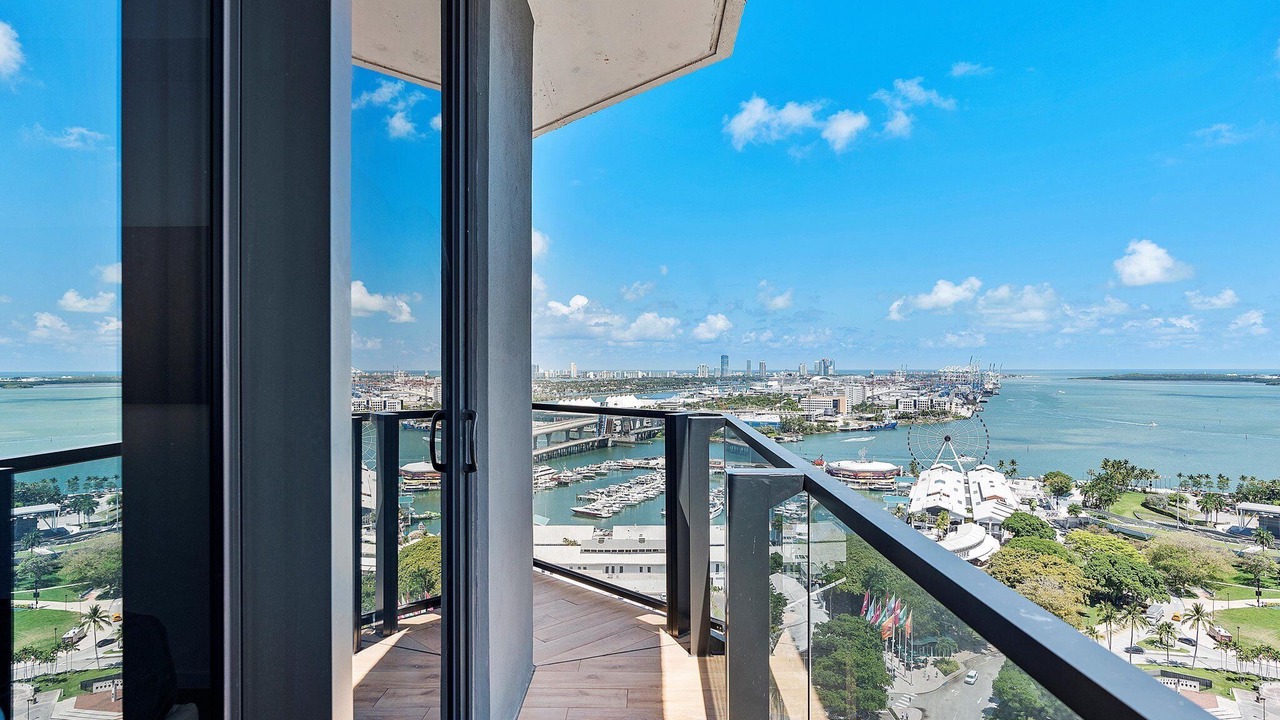 Photo of Patio Balcony in Downtown Miami