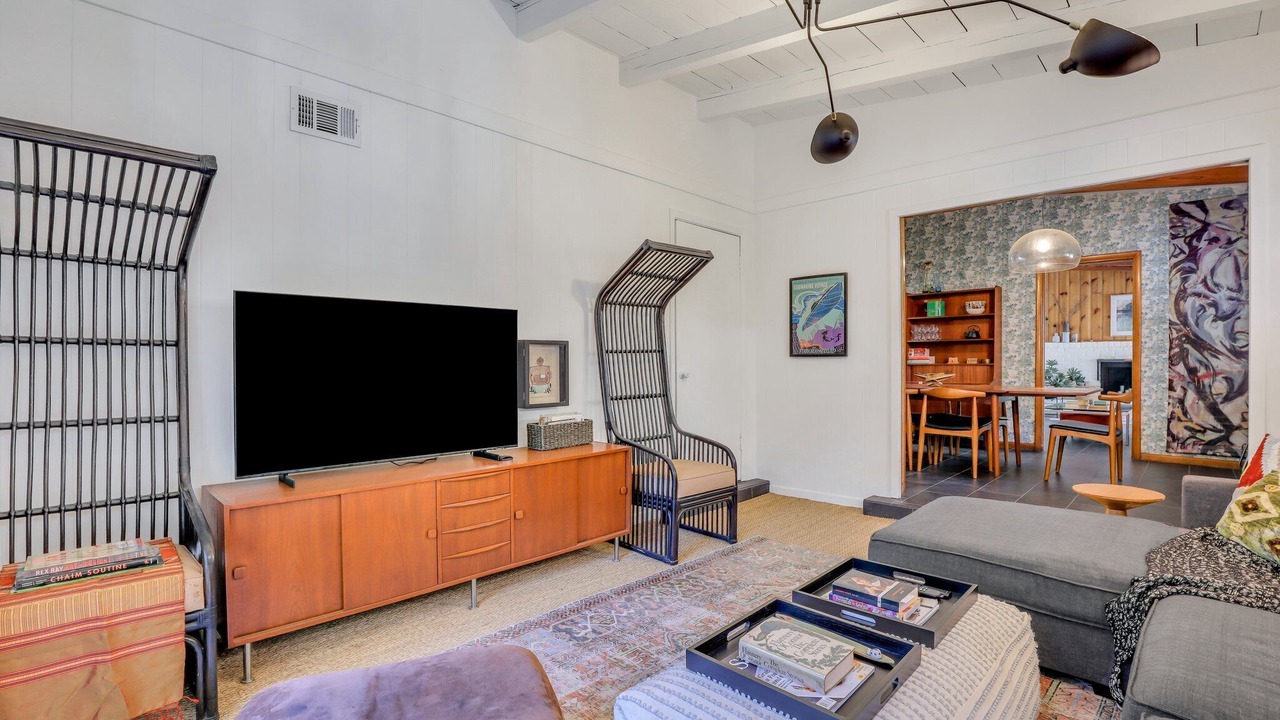 Photo of Livingroom in Savannah