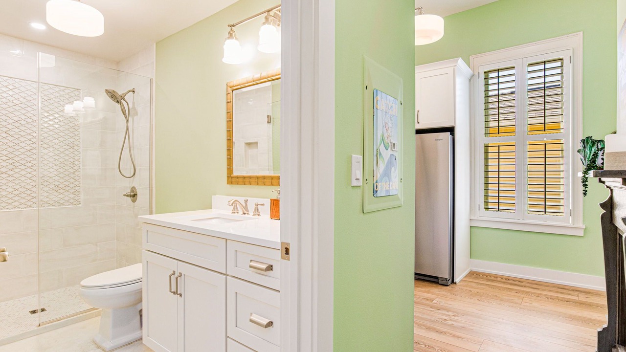 Photo of Bathroom in Old East Hill