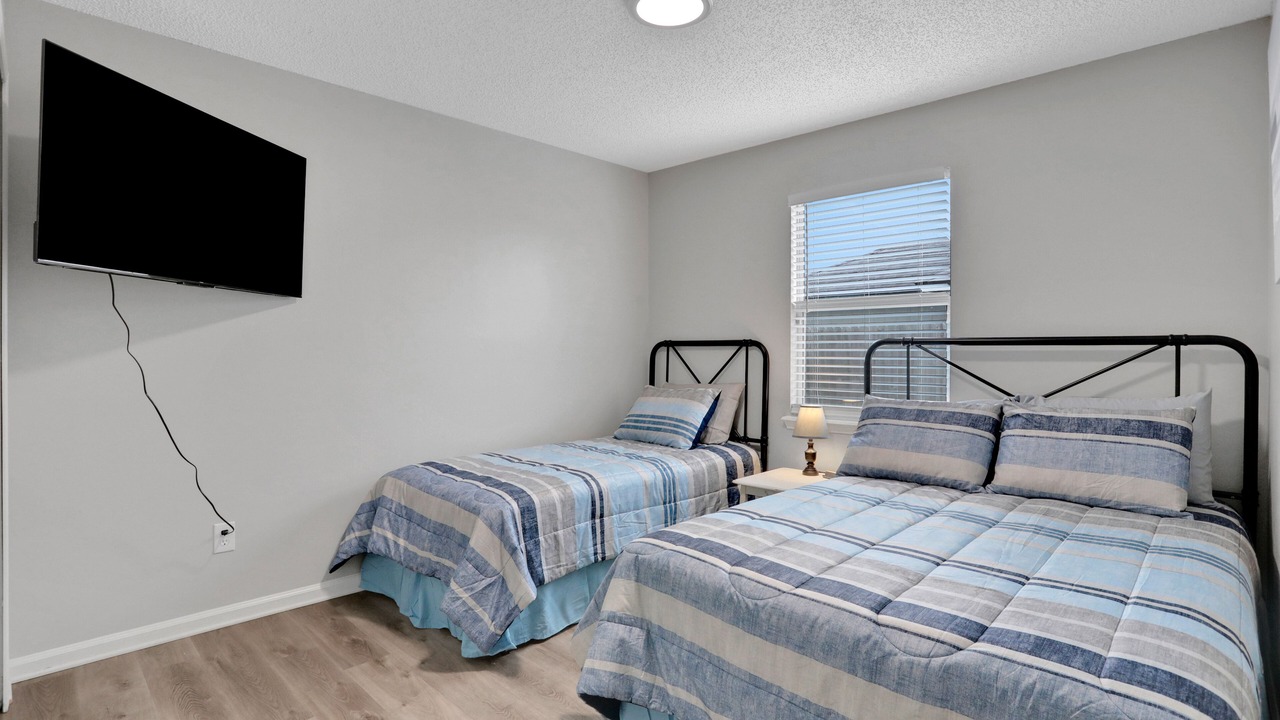 Photo of Bedroom in Doctors Inlet