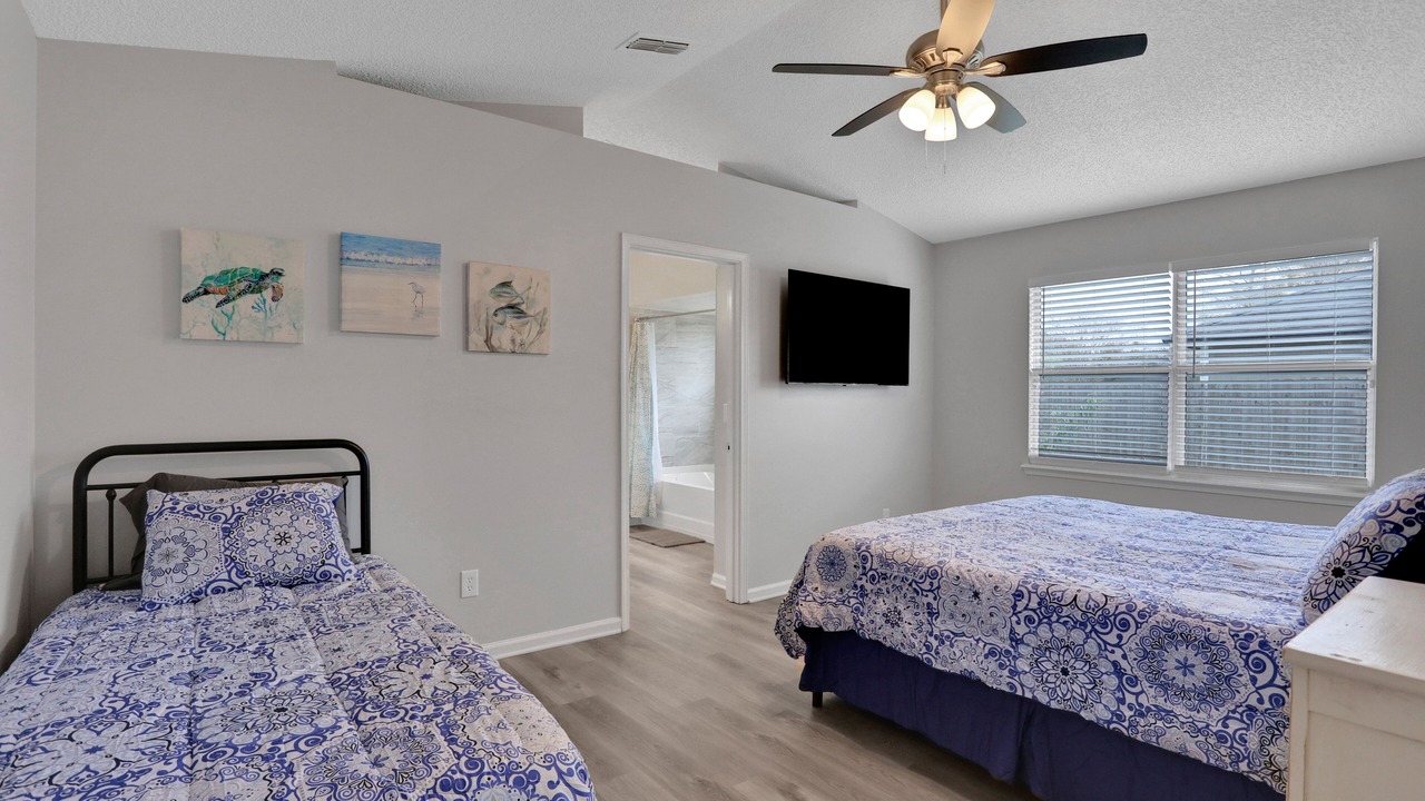 Photo of Bedroom in Doctors Inlet
