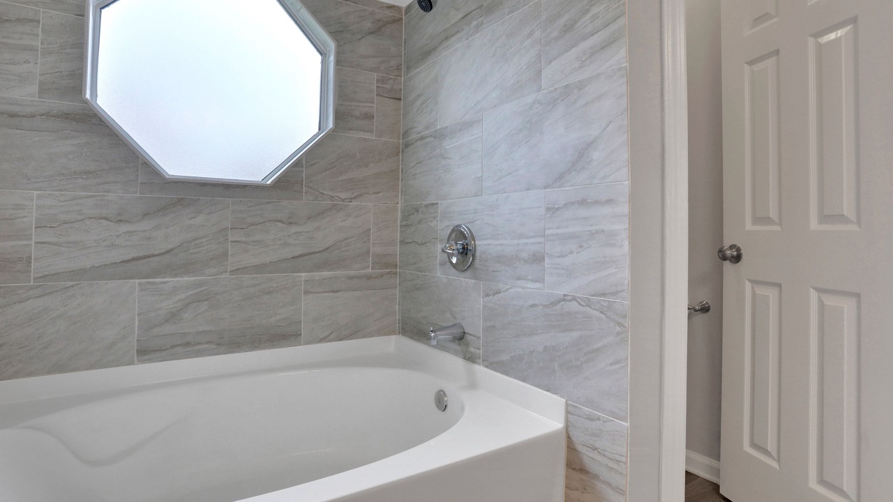 Photo of Bathroom in Doctors Inlet