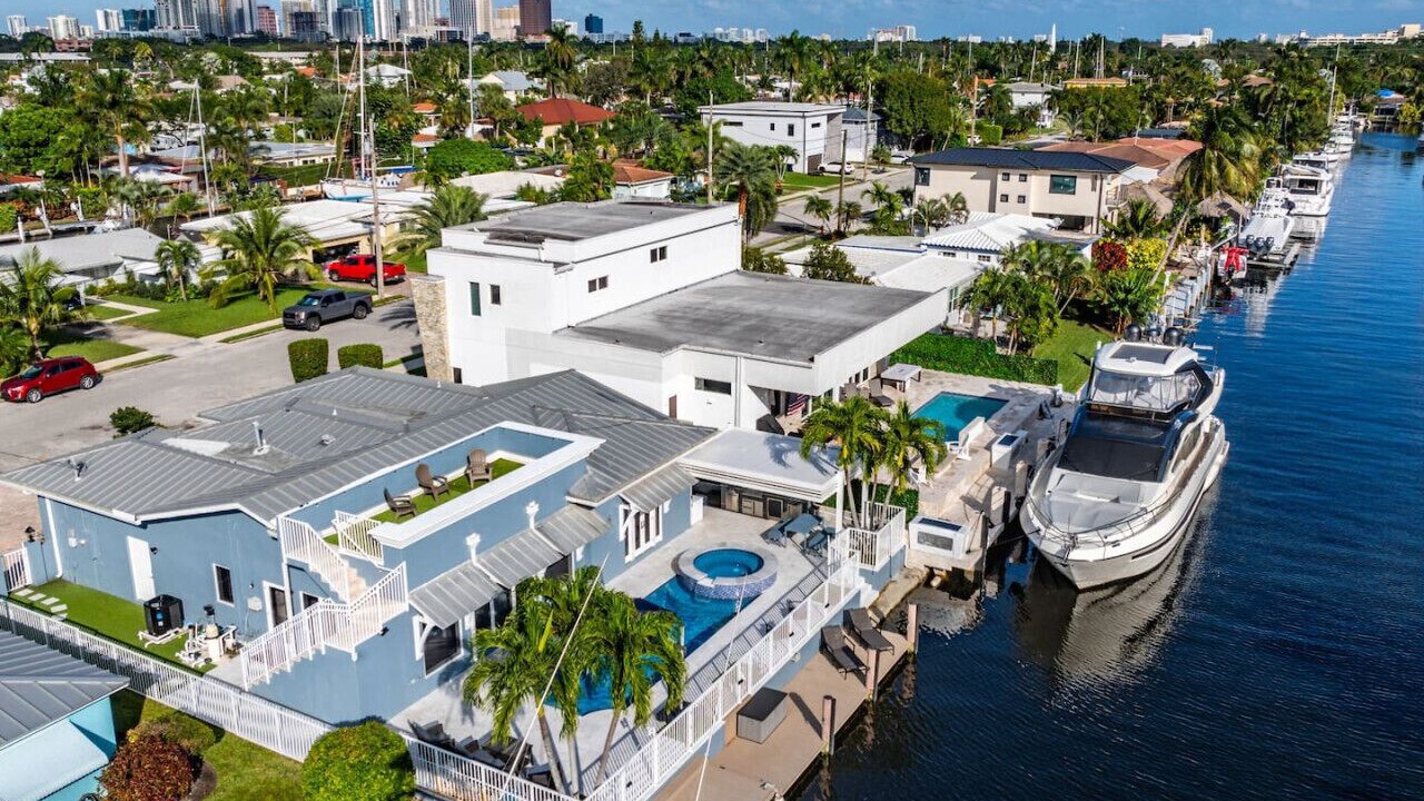 Photo of Others in South New River Isles