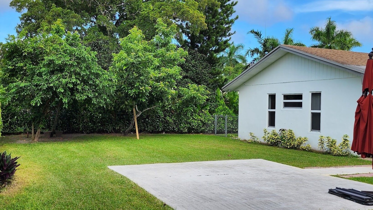 Photo of Outdoor in Ludlam