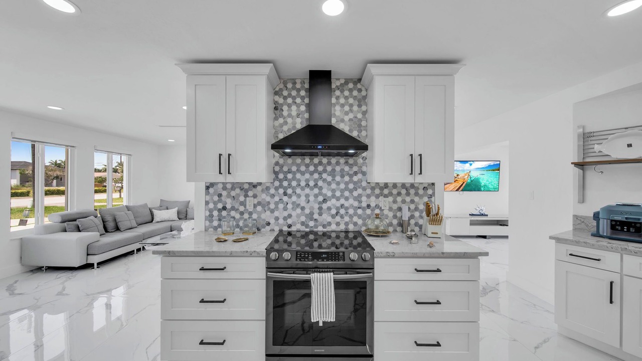 Photo of Kitchen in Caloosahatchee