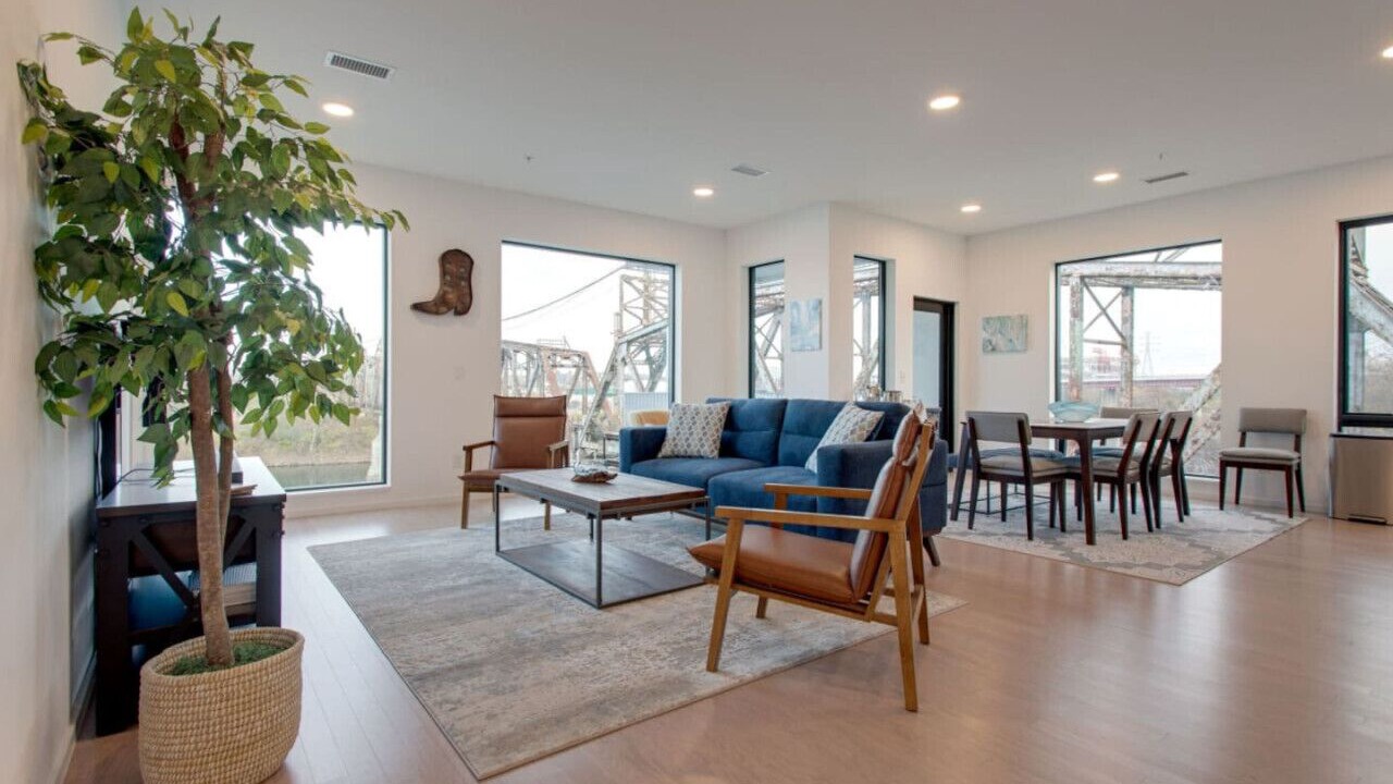 Photo of Bedroom in North Capitol