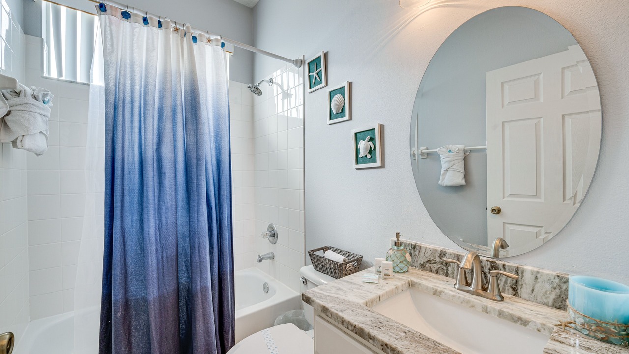 Photo of Bathroom in Bridgewater Crossing