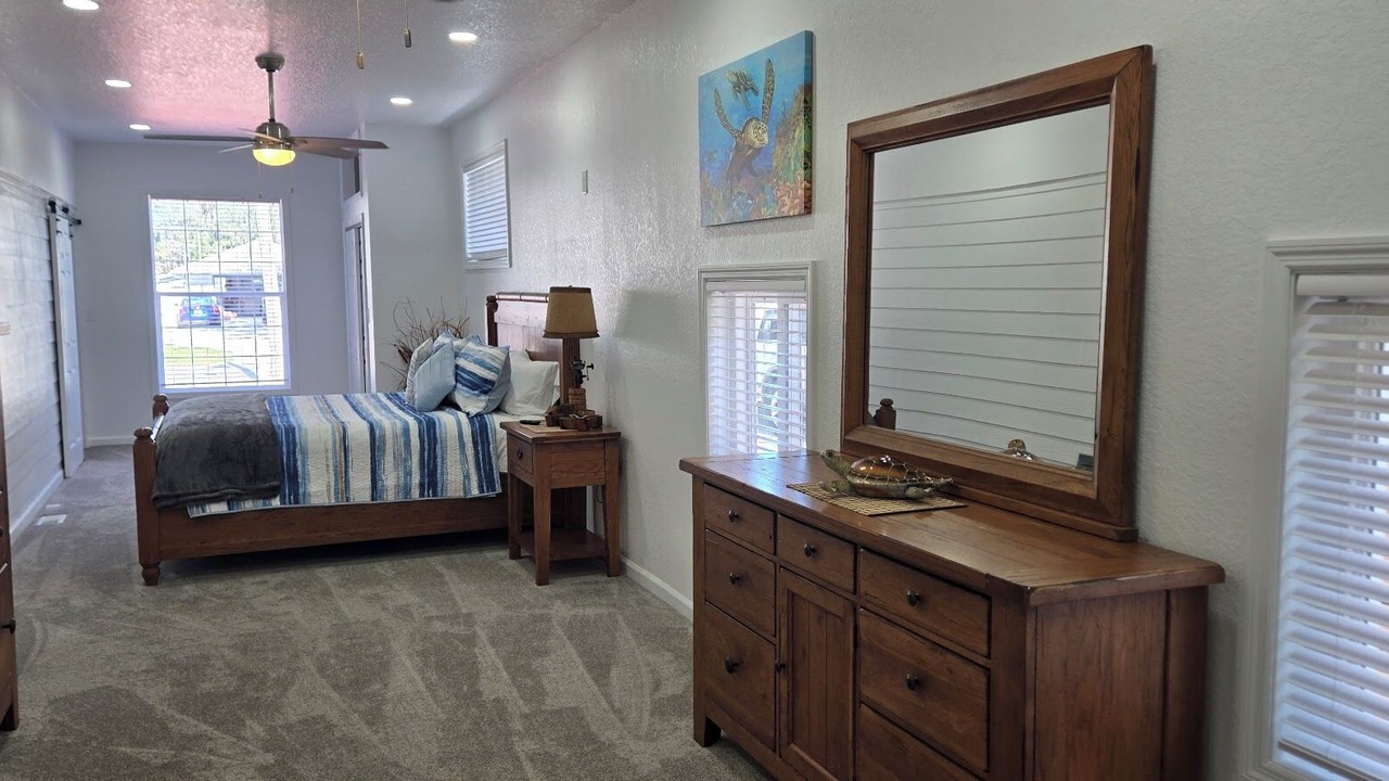 Photo of Bedroom in Indian Harbor Estates