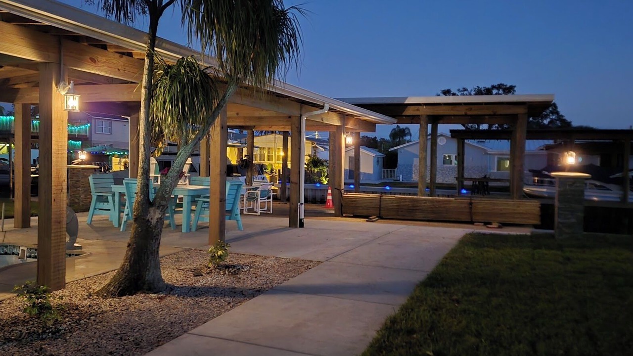 Photo of Outdoor in Indian Harbor Estates