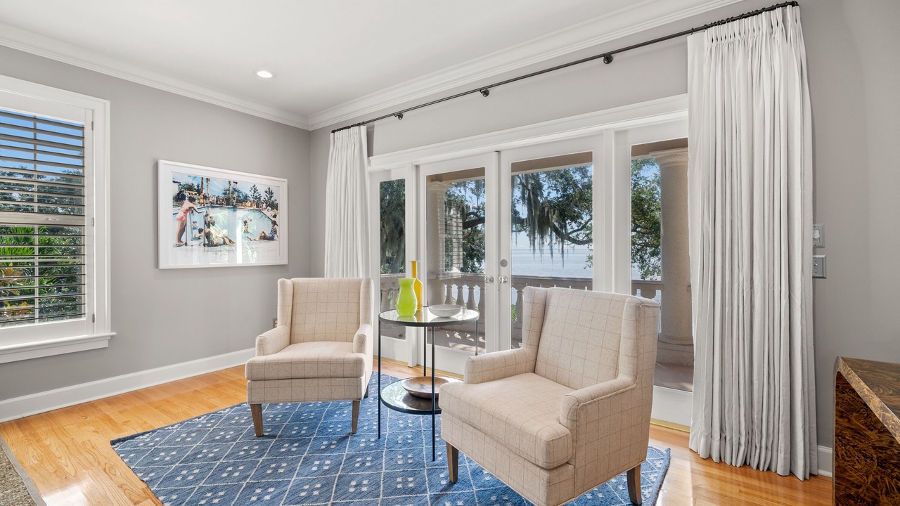 Photo of Livingroom in Ballast Point