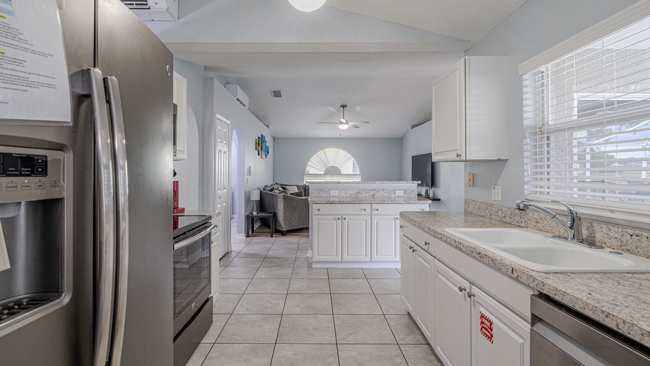 Photo of Kitchen in Sunridge Woods