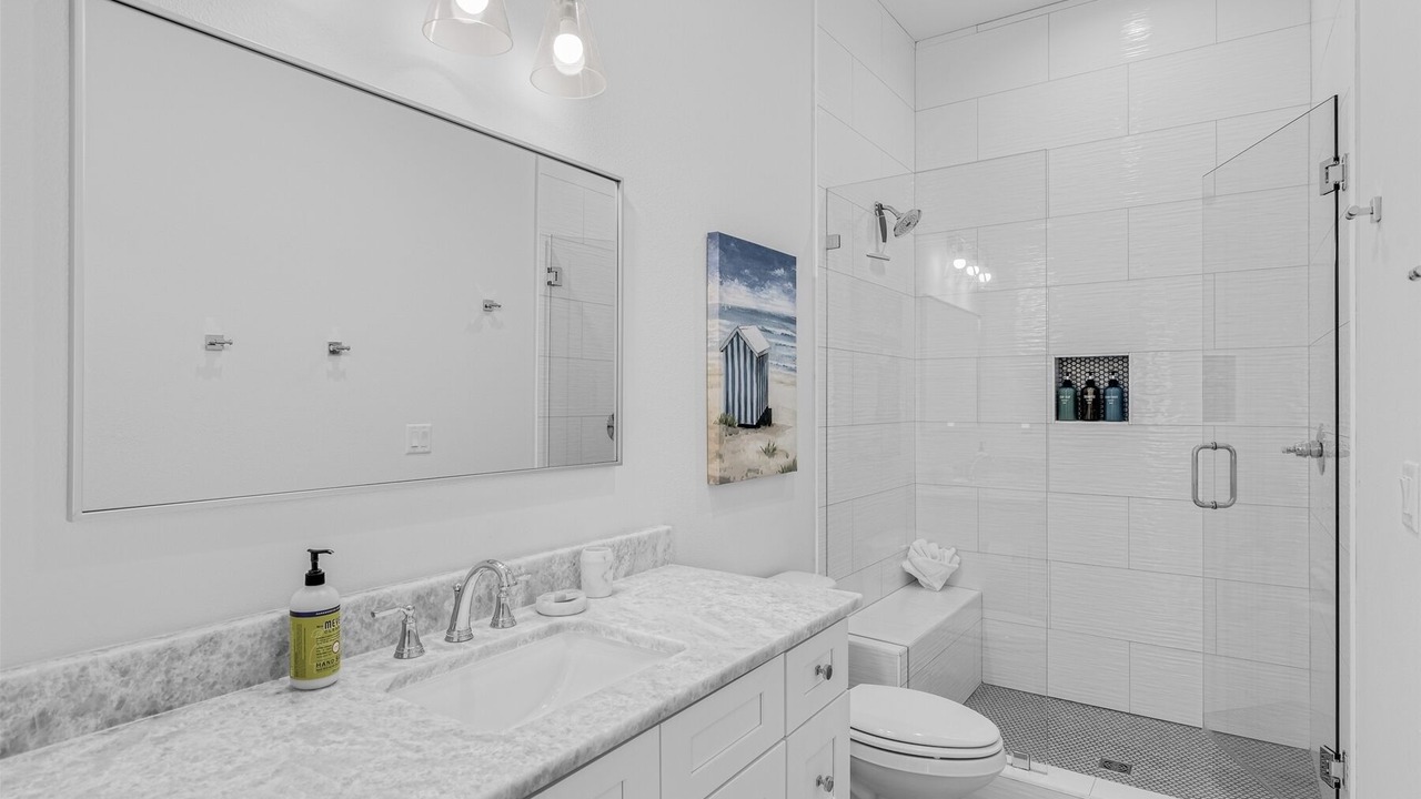 Photo of Bathroom in Lakeside at Blue Mountain Beach
