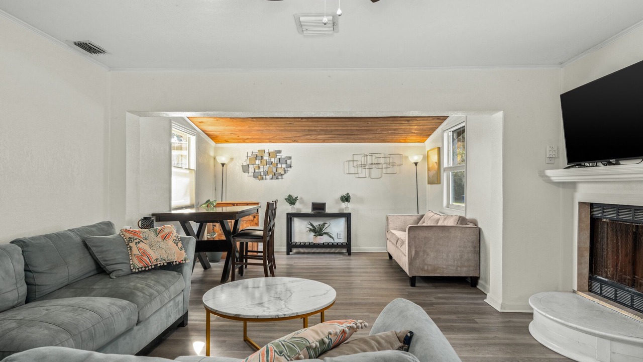 Photo of Livingroom in Sebring