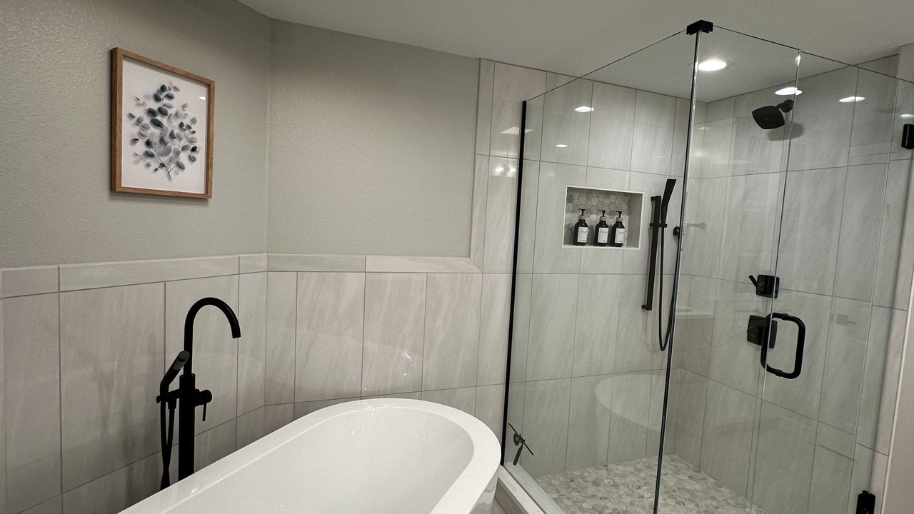 Photo of Bathroom in Redington Shores
