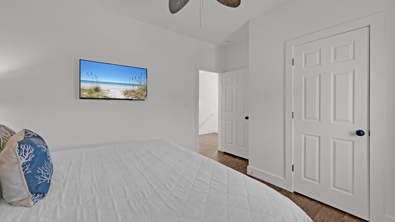 Photo of Bedroom in Treetop