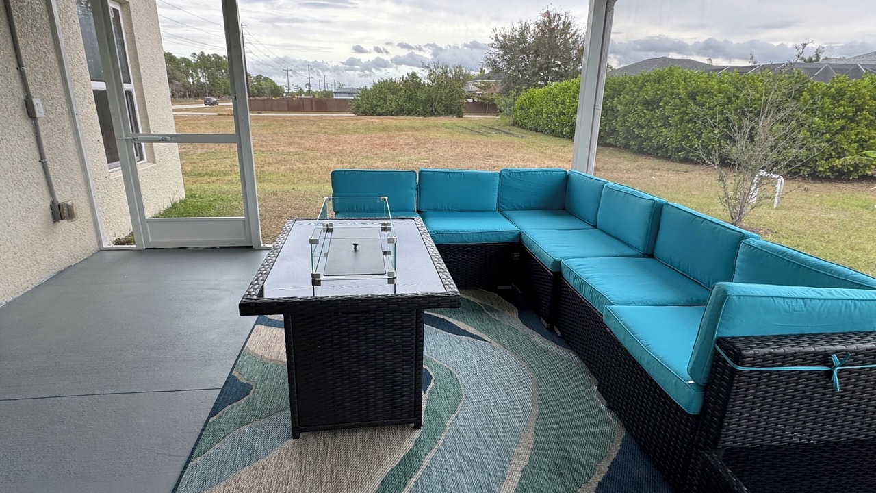 Photo of Patio Balcony in Jacarandas