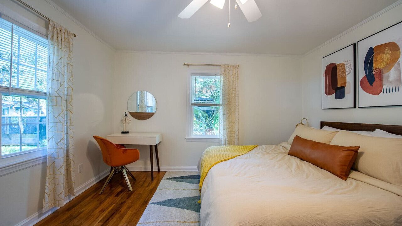 Photo of Bedroom in Tallahassee