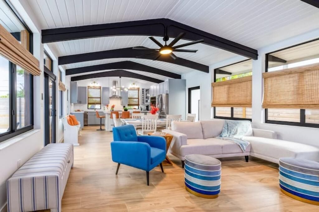 Photo of Livingroom in Cutler Bay