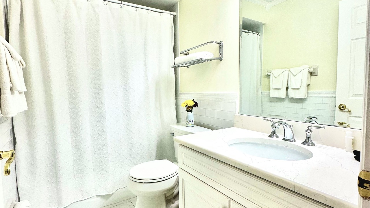 Photo of Bathroom in Florida Ridge