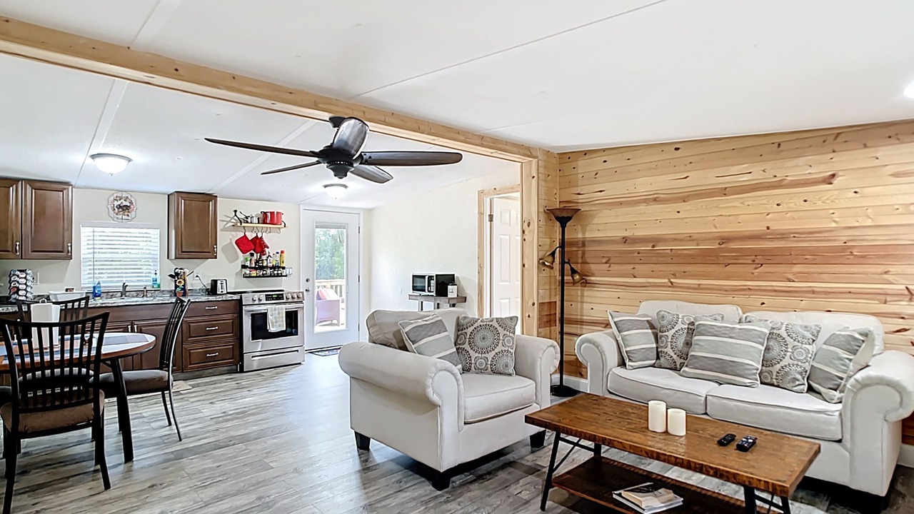 Photo of Livingroom in Weirsdale