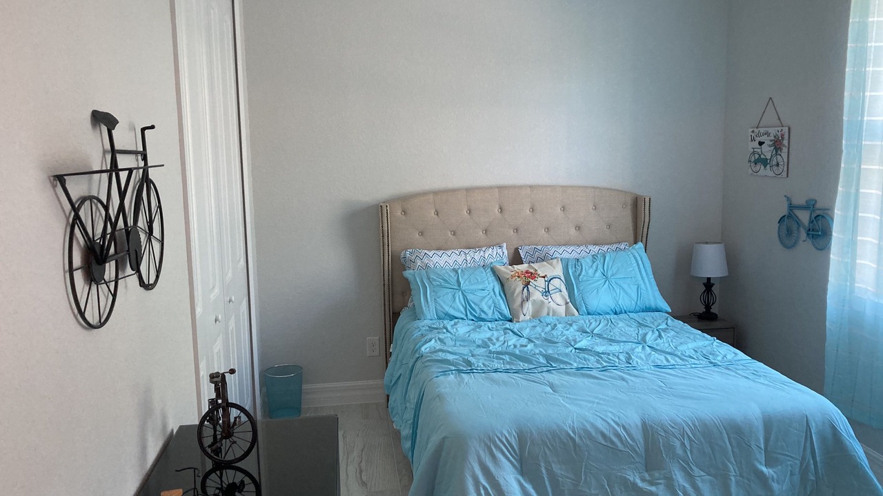 Photo of Bedroom in Rotonda Lakes