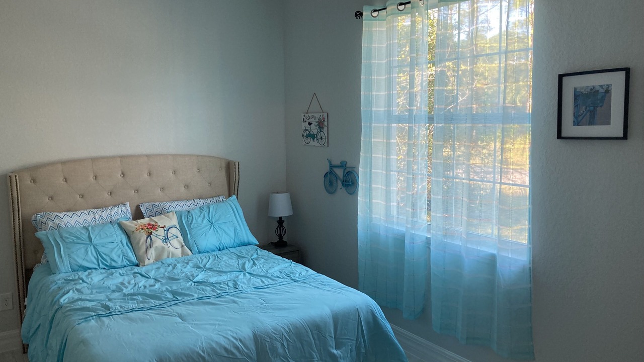 Photo of Bedroom in Rotonda Lakes