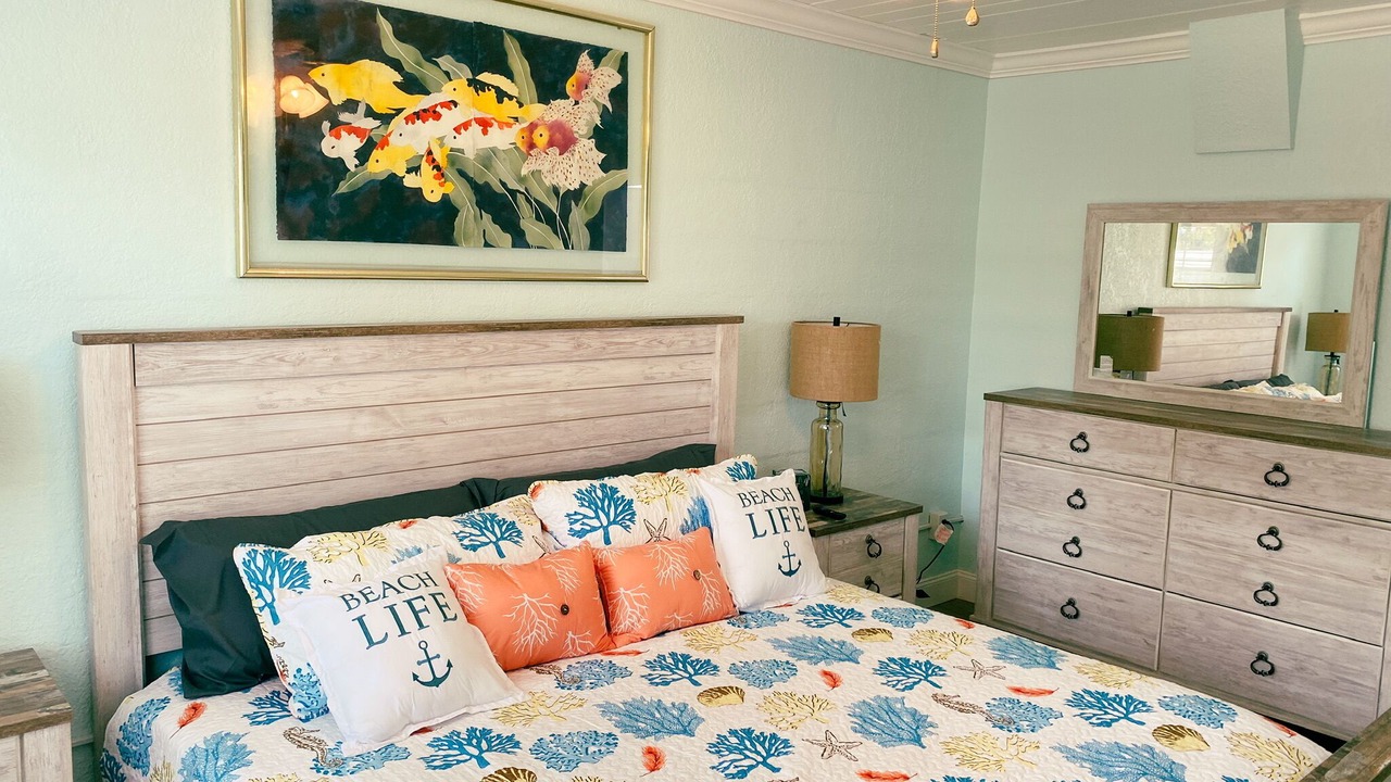 Photo of Bedroom in Panacea