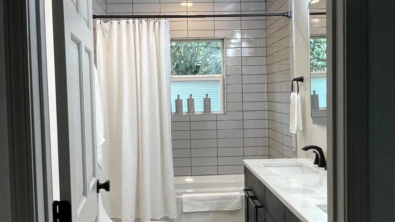 Photo of Bathroom in College Park