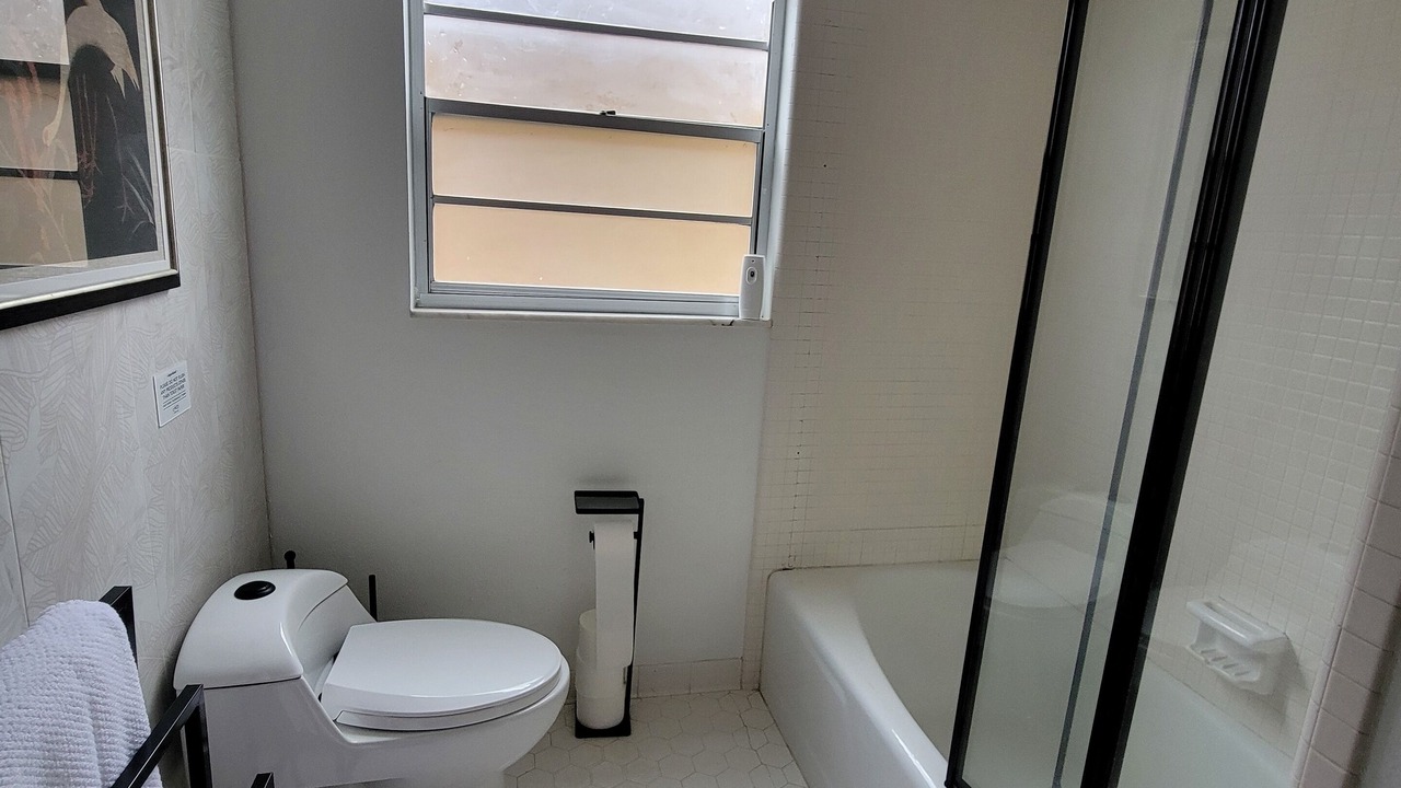 Photo of Bathroom in Cypress Gardens
