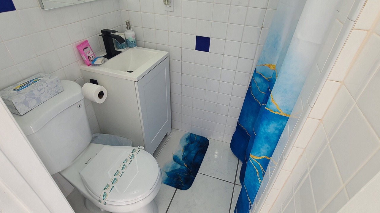 Photo of Bathroom in Boulevard Heights