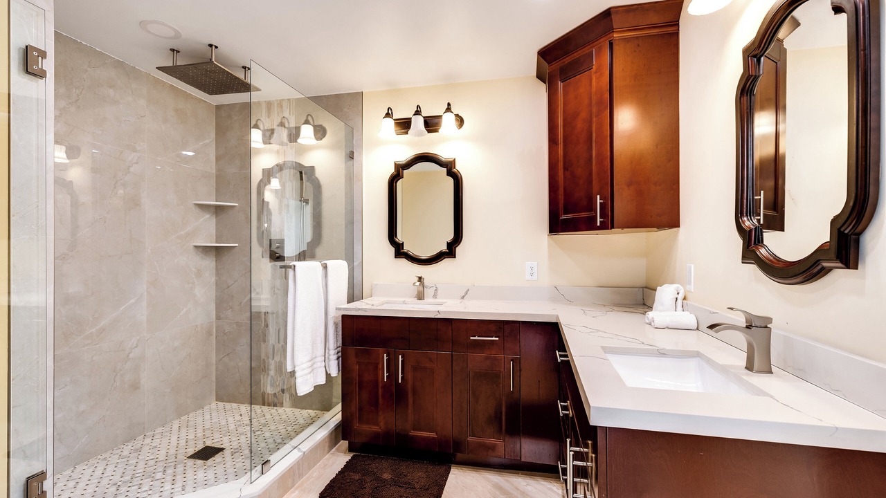 Photo of Bathroom in Southwest Ranches