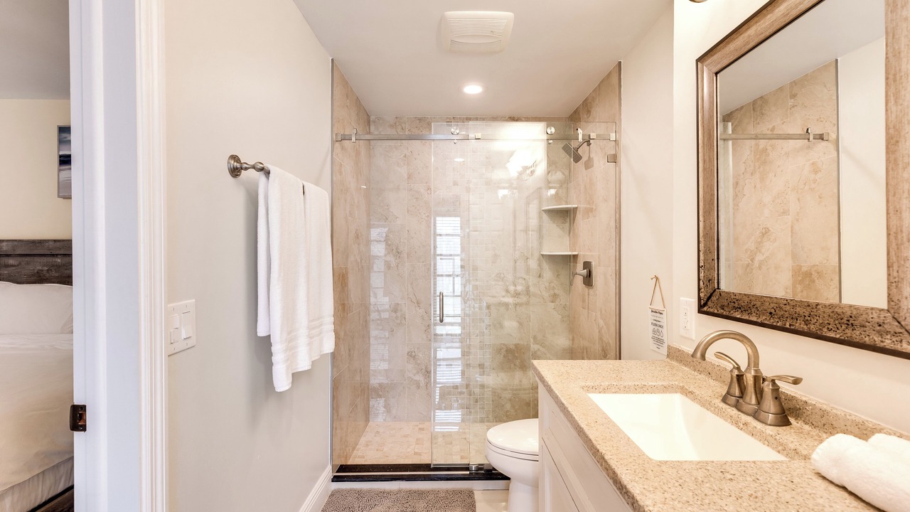 Photo of Bathroom in Southwest Ranches