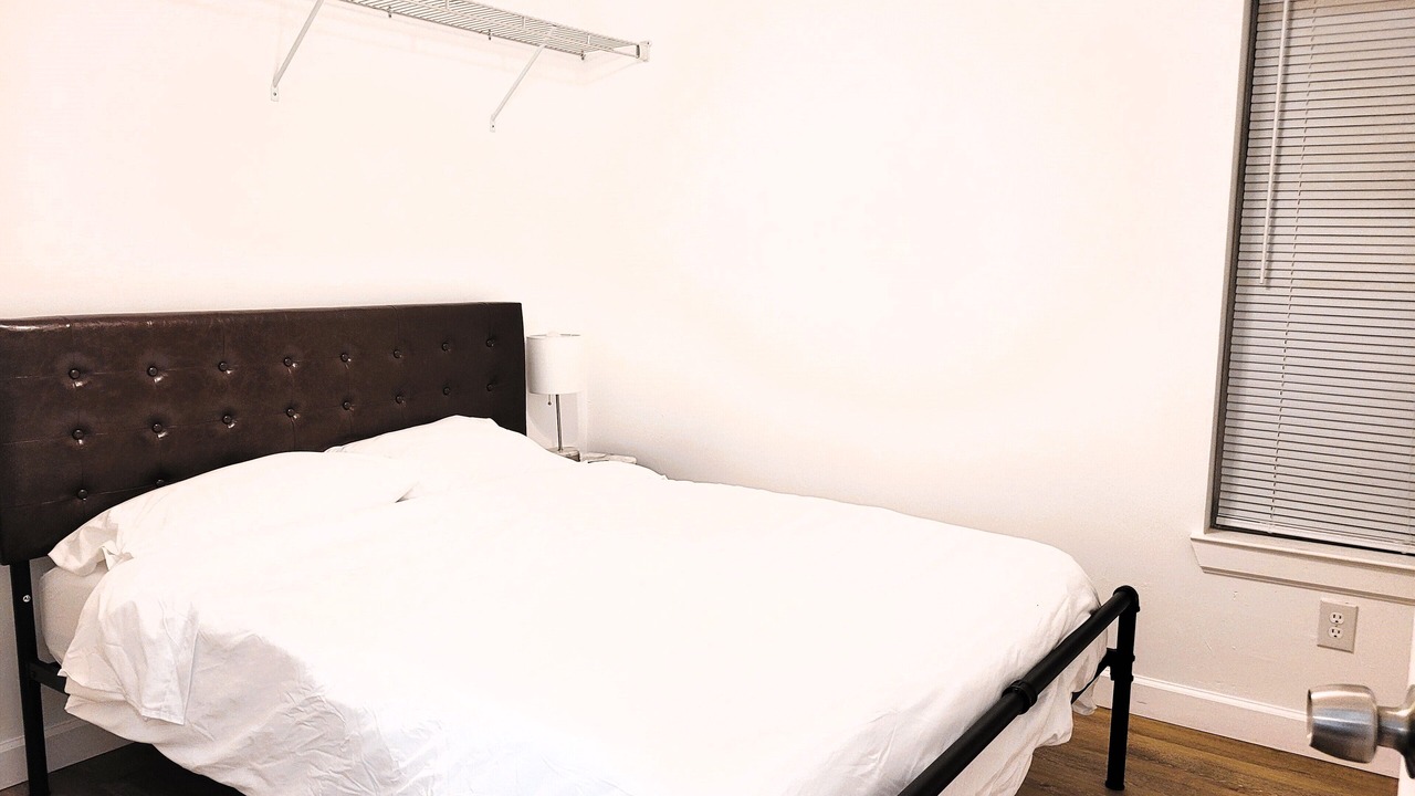Photo of Bedroom in Tallahassee
