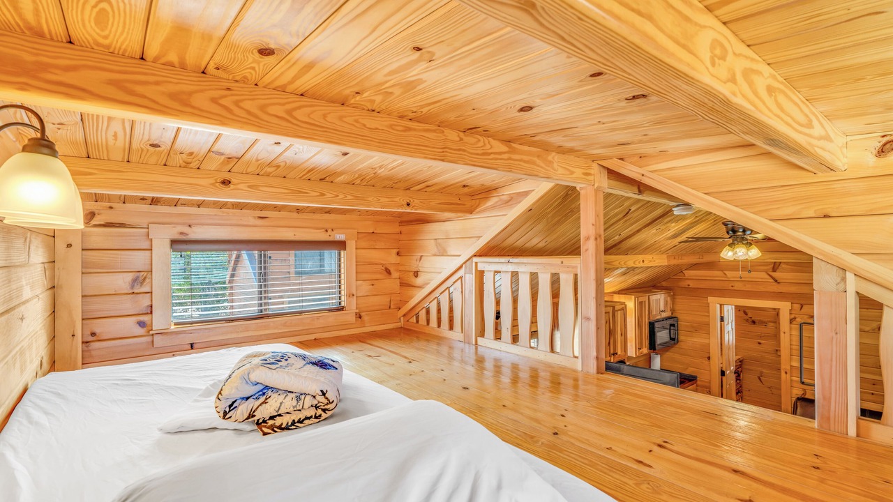 Photo of Bedroom in Marathon