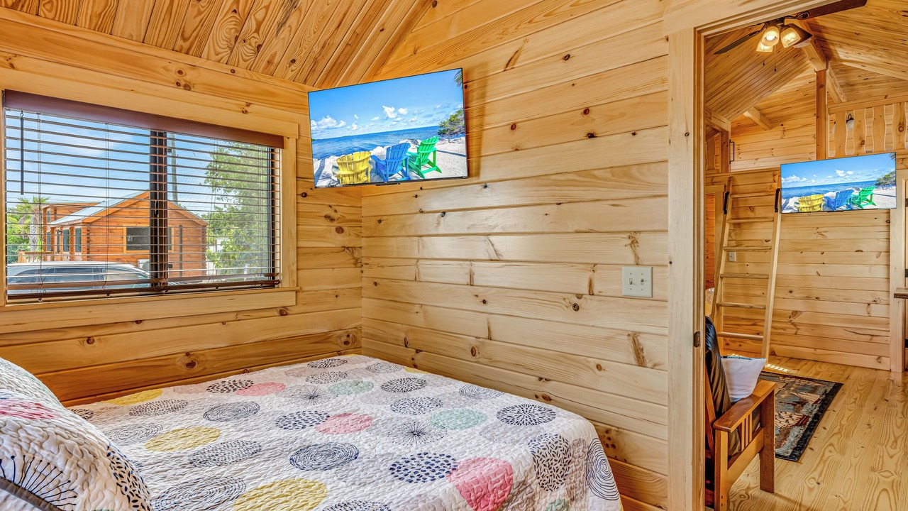 Photo of Bedroom in Marathon