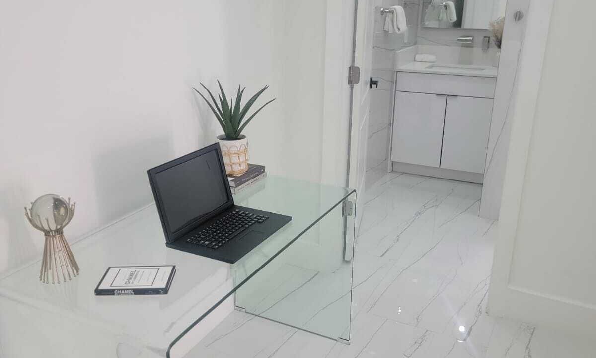 Photo of Bathroom in El Portal