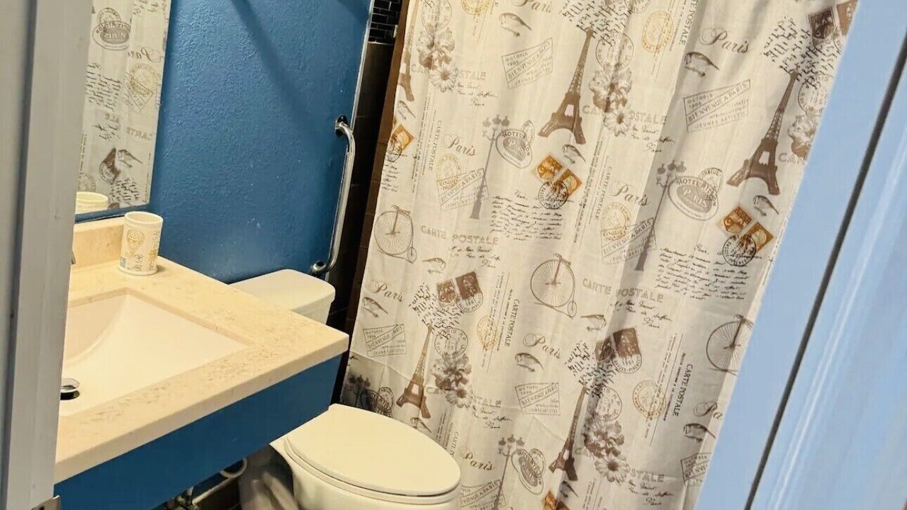 Photo of Bathroom in Normal