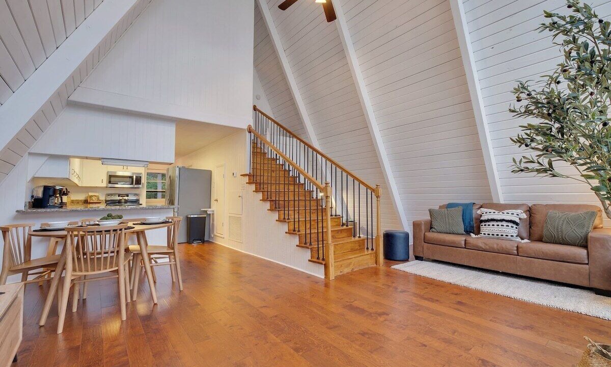 Photo of Livingroom in Quincy