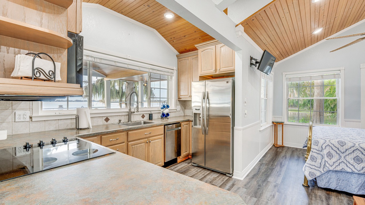 Photo of Kitchen in Cypress Gardens