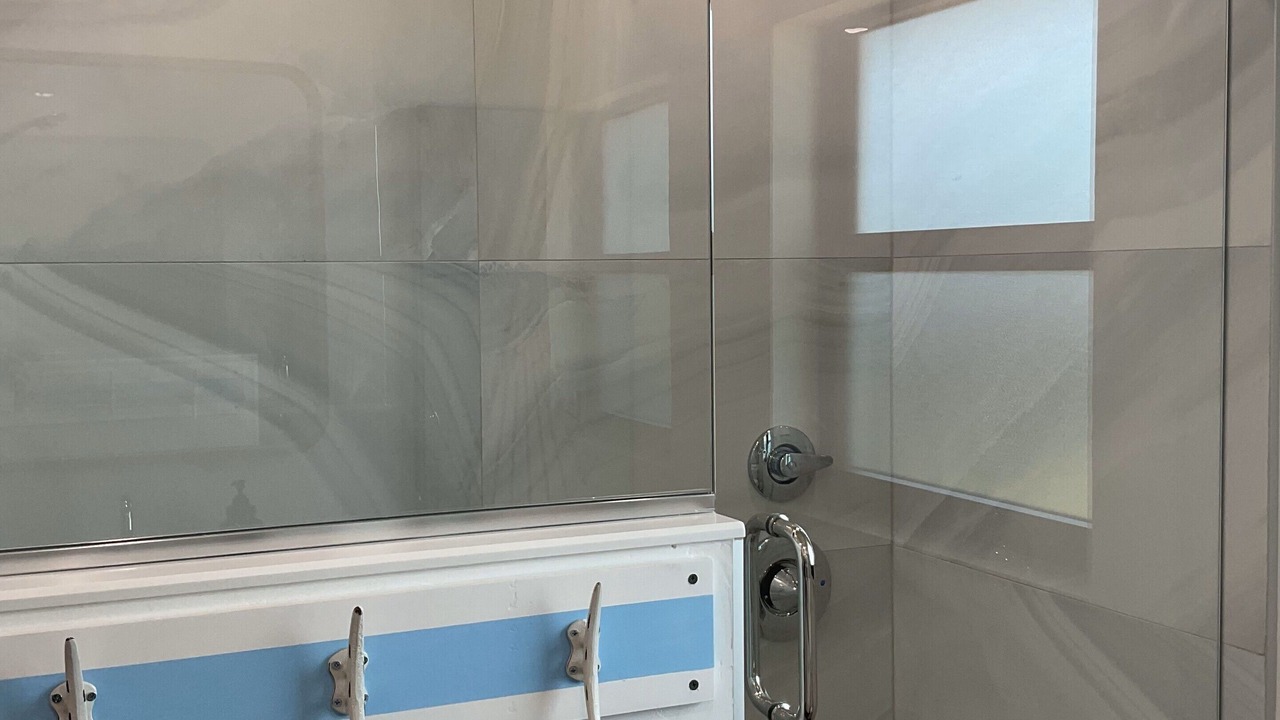 Photo of Bathroom in Iona