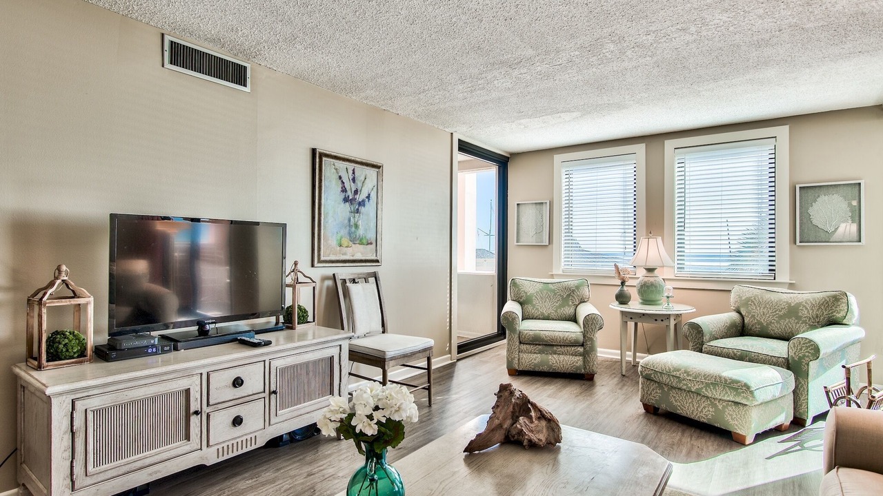 Photo of Livingroom in North West Florida