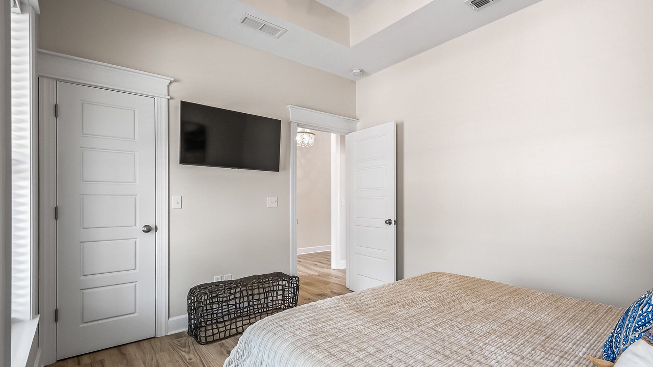 Photo of Bedroom in Panacea