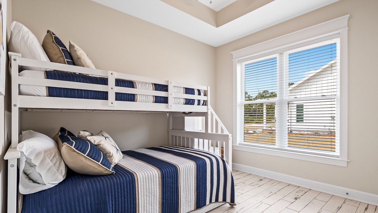 Photo of Bedroom in Panacea