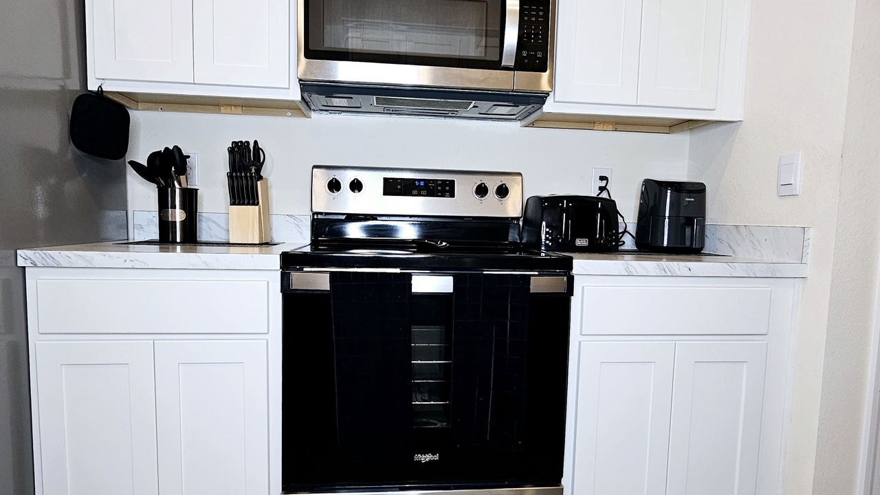 Photo of Kitchen in OakLeaf Plantation